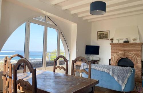 Perros-Guirec House | Villa à Perros-Guirec avec vue mer, jardin, terrasse, 400m de la plage, WIFI - FR-1-368-42