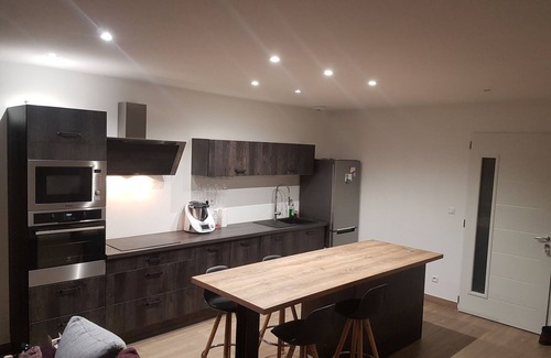 Sollies-Ville House | Villa 100m2 with swimming pool Sollies ville 15 minutes from the beach