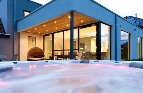 Overmere Villa | Villa 121