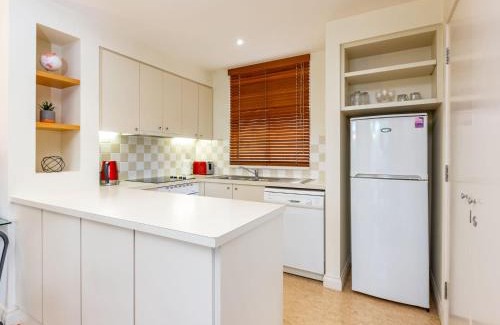 Pokolbin House | Villa 2br Riesling Villa located within Cypress Lakes Resort