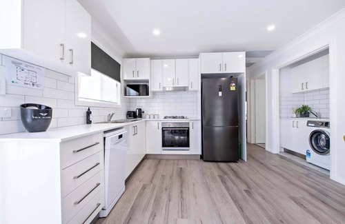 Dubbo Apartment | Villa 315 - Cosy & Convenient, Hidden Gem