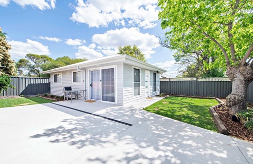 Dubbo Apartment | Villa 315 - Cosy & Convenient, Hidden Gem