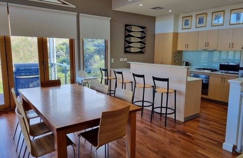 Normanville Villa | Villa 32 South Shores Resort, Normanville - Delightful Beachside Villa