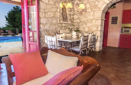 Agia Marina Villa | Villa Adnos - Serene surroundings