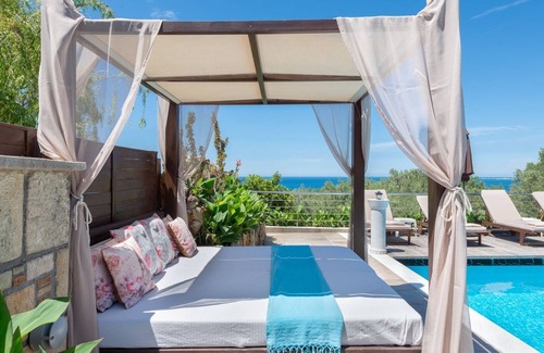 Minia Villa | Villa Afroditi, luxurious 5 bedroom Villa, panoramic views, perfect location