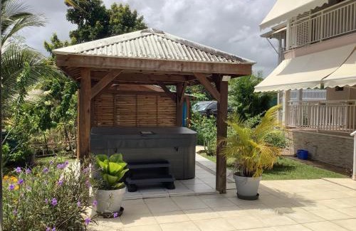 Sainte-Rose Apartment | VILLA ALIZEE APPARTEMENT 2