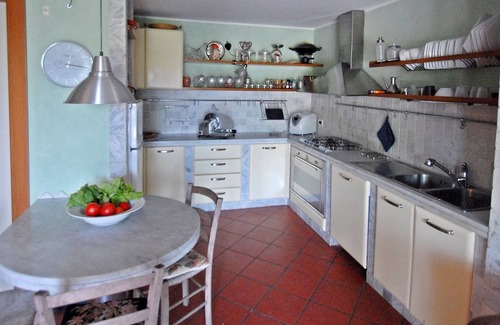 Bolano Villa | Villa Altar villa with pool between five lands and tuscany