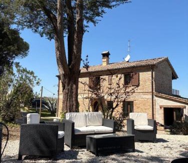 Montemarciano Villa | Villa Altrove