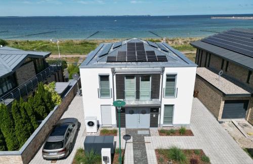 Glowe Apartment | Villa Am Meer Glowe Apartment OG