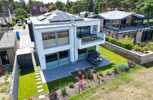 Glowe Apartment | Villa Am Meer Glowe Apartment OG