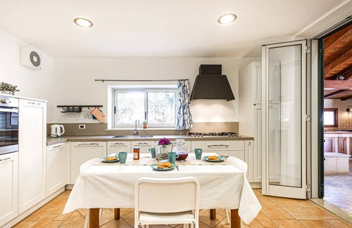 Scicli Villa | Villa Angelica by Villa Plus