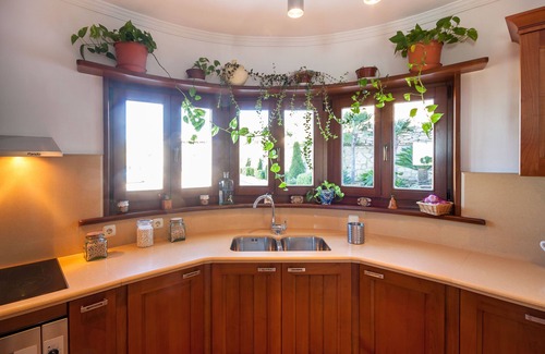 Antequera Villa | Villa Antequera with mountain views