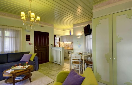 Lefokastron Villa | Villa Anthyllion in Lefokastro # apartment Anemone
