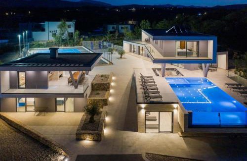 Podbablje Villa | VILLA AQUALANDIA for 20 people