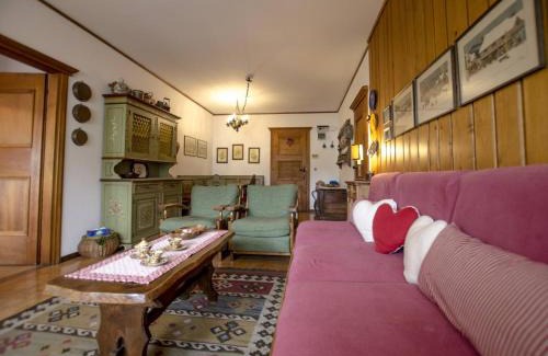 Cortina d'Ampezzo Apartment | Villa Aurora