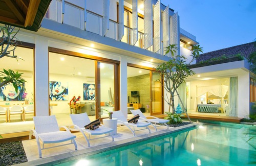 Drupadi Villa | Villa Azure