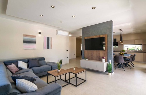 Rebici Villa | Villa Bella Vita in Barban