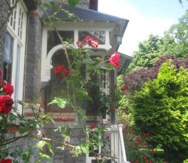 Hamoir House | Villa Belle Epoque