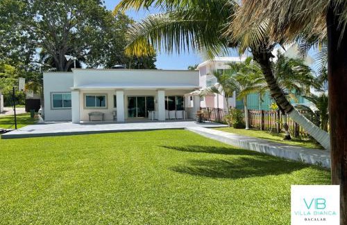 Chetumal Villa | Villa Bianca Bacalar