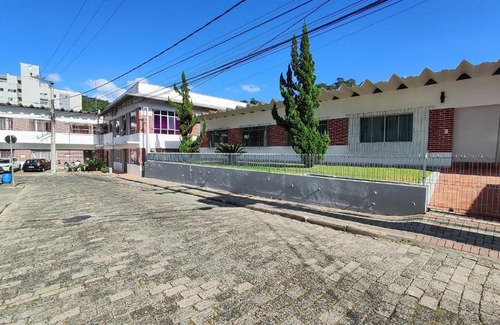 Velha Apartment | VILLA BILAC 01 - Studio próximo à Vila Germânica