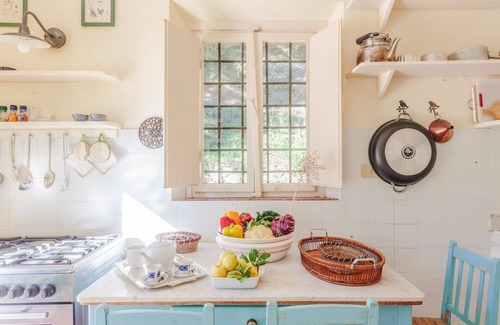 Camaiore Villa | Villa Birdsong, among the Woods in Camaiore