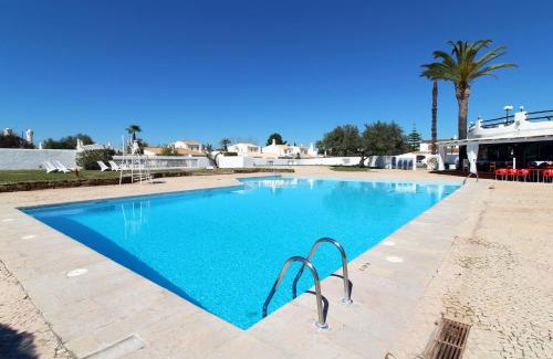 Aldeia do Golfe Villa | Villa Bougainvilla - Vilamoura - Pool - Free wifi - Air con