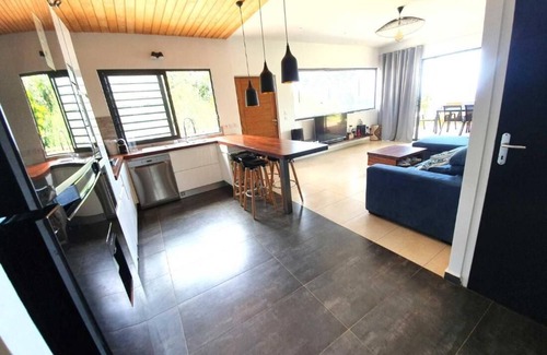 Arue Villa | Villa Bounty with Private Pool and Panoramic Ocean Views - Bounty Lodge Tahiti