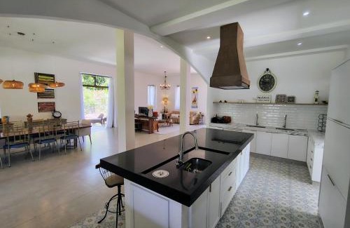 Imbassai House | Villa Brama Mare - 4 suítes, piscina, sala de jogos