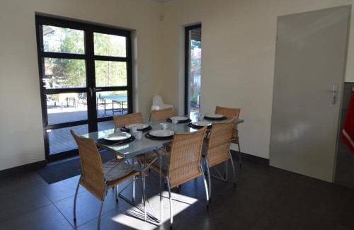 Borne Sulinowo Villa | Villa by Lake in Borne Sulinowo