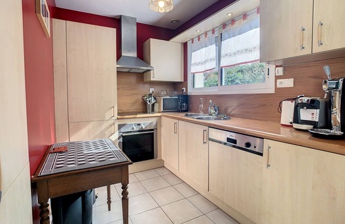 (le) Mesnil Hue House | Villa BZ 1min from the sea wall and its sandy beach