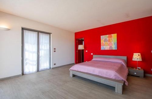Cavaliere Villa | Villa Cabanon by Interhome