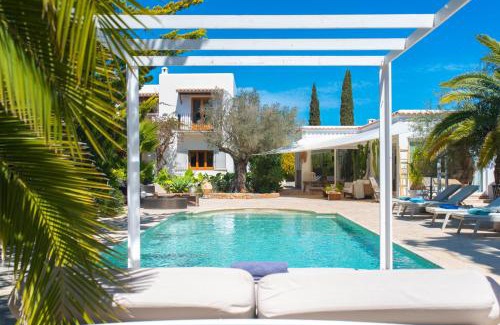 Sant Carles de Peralta Villa | Villa Can Carmen