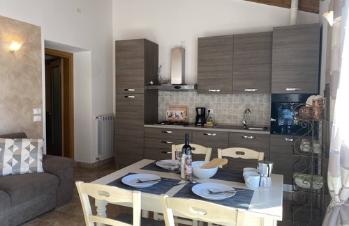 Idro Apartment | Villa Carlotta type C1, great view, large balcony, 300m to the lake, 4-5 people.