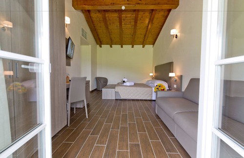 Castelletto d'Orba Hotel | Villa Carolina Resort