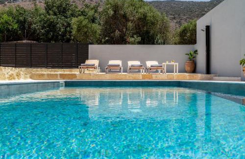 Piskopiano Villa | Villa Chrisa Seaview in Piskopiano - Private Pool