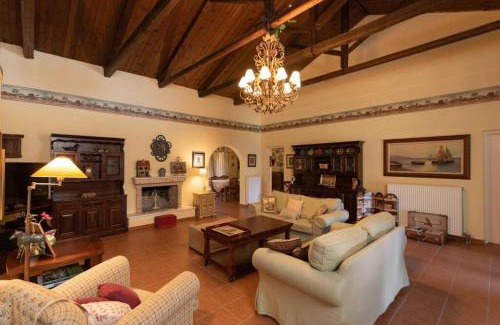 Chalcis Villa | Villa Christina in Evia