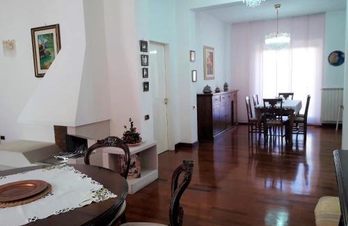 Genga Villa | Villa Claudia indipendente con piscina ad uso esclusivo