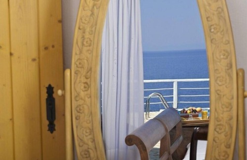 Varvara Villa | Villa Contessa | Sea View Villa with Private Pool