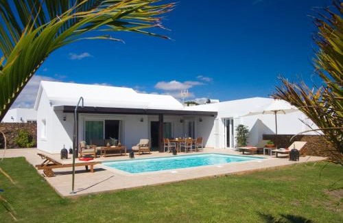 Los Mojones Villa | Villa Coral
