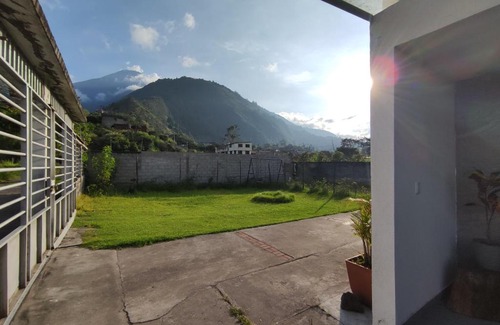 Banos de Agua Santa Villa | Villa Cosmopolita