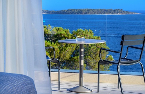 Hvar Villa | Villa Crystalsea 1 infinity heatedpool in Hvar in Hvar, sauna, family, stylish, sea view
