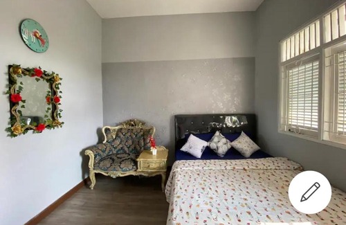 Cisarua Villa | Villa D'Daunan Puncak