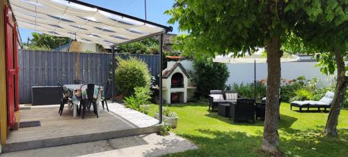 Andernos-les-Bains House | Villa Darom, 7 rue parmentier à Andernos les Bains