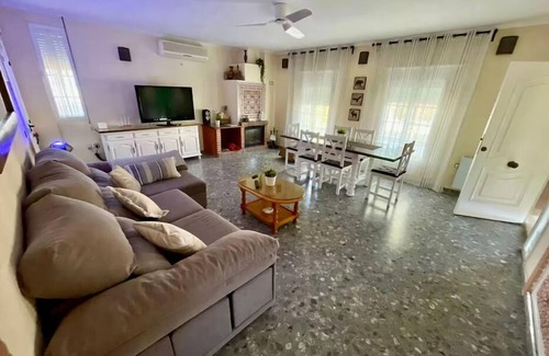 Lucena Ski Chalet | VIlla de Lola, Pura Calma!