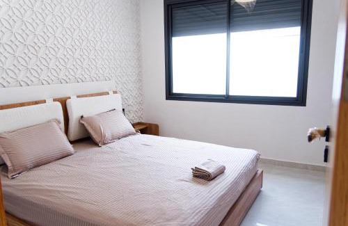 Tamariss Villa | Villa de Luxe à Dar Bouazza Piscine Privée Fibre 100 Mbps Netflix et YouTube Premium