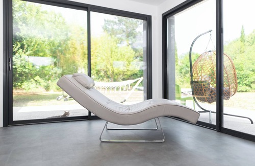 Castres Villa | Villa de Luxe Theolina à Castres - 5 bedrooms, pool & garden