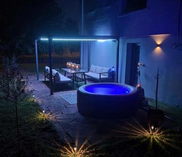 Brens Villa | Villa design jacuzzi et clim