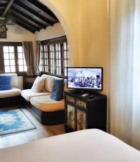 Rapallo Bed & Breakfast | Villa Devoto" La Torretta" B&B