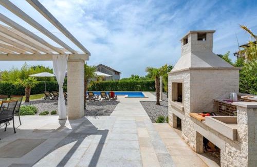 Labinci House | Villa Domenica with pool