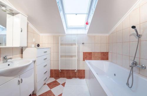 Spodnja Polskava Villa | Villa DonLeone